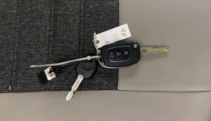 2019 Hyundai GRAND I10 NIOS SPORTZ 1.2 KAPPA VTVT, Petrol, Manual, 19,784 km, Key Close Up