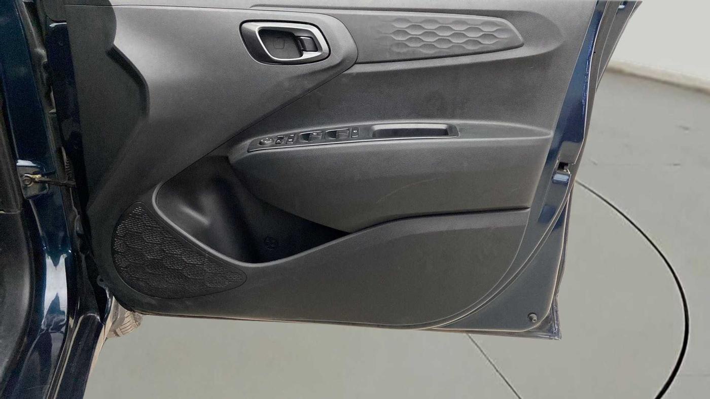 2019 Hyundai GRAND I10 NIOS SPORTZ 1.2 KAPPA VTVT, Petrol, Manual, 19,784 km, Driver Side Door Panels Control