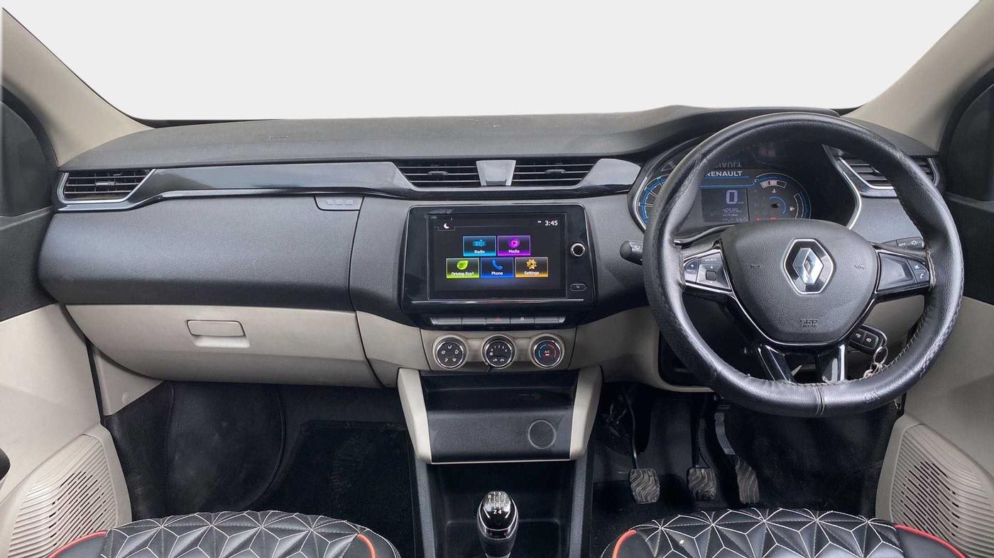 2021 Renault TRIBER RXT, Petrol, Manual, 42,589 km, Dashboard