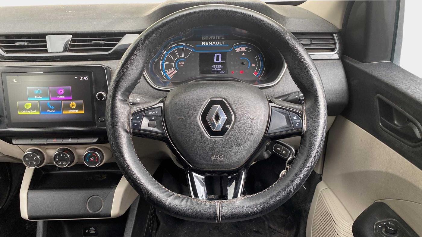 2021 Renault TRIBER RXT, Petrol, Manual, 42,589 km, Steering Wheel Close Up