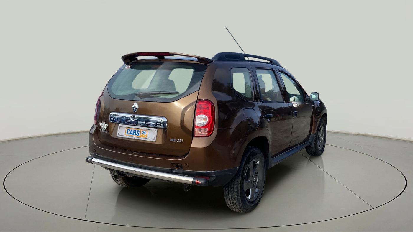 2015 Renault Duster 85 PS RXL DIESEL, Diesel, Manual, 82,453 km, Right Back Diagonal