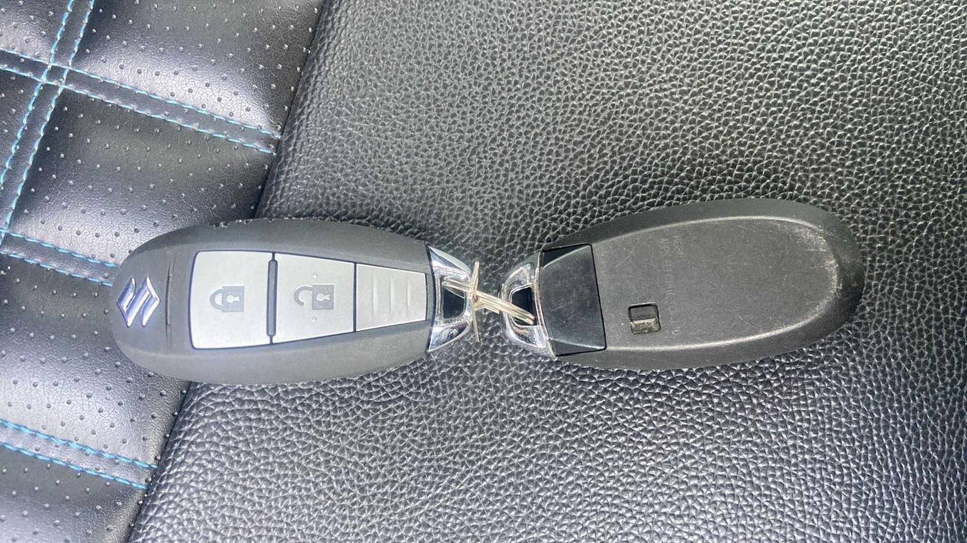 2018 Maruti IGNIS ZETA 1.2 AMT, Petrol, Automatic, 23,151 km, Key Close Up