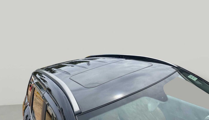 2019 Mahindra XUV500 W9, Diesel, Manual, 39,544 km, Roof