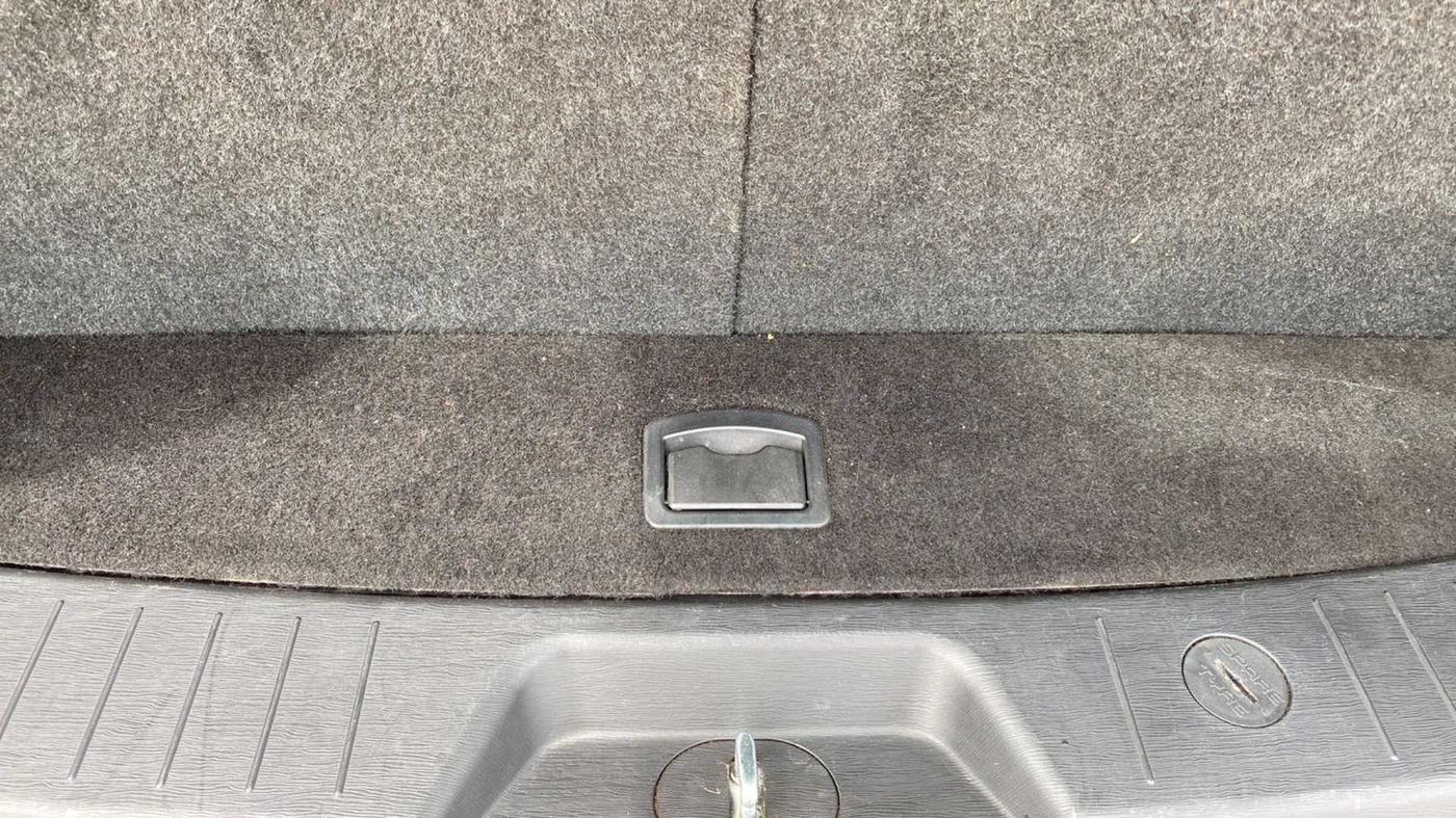 2019 Mahindra XUV500 W9, Diesel, Manual, 39,544 km, Boot Inside
