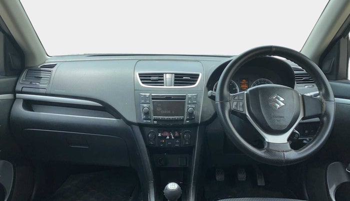 2013 Maruti Swift ZDI, Diesel, Manual, 1,02,255 km, Dashboard