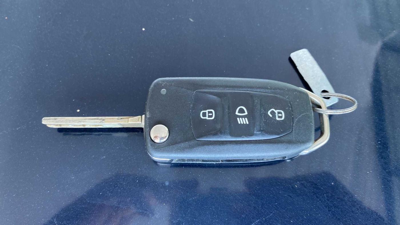2021 Tata Tiago XTA PETROL, Petrol, Automatic, 16,936 km, Key Close Up