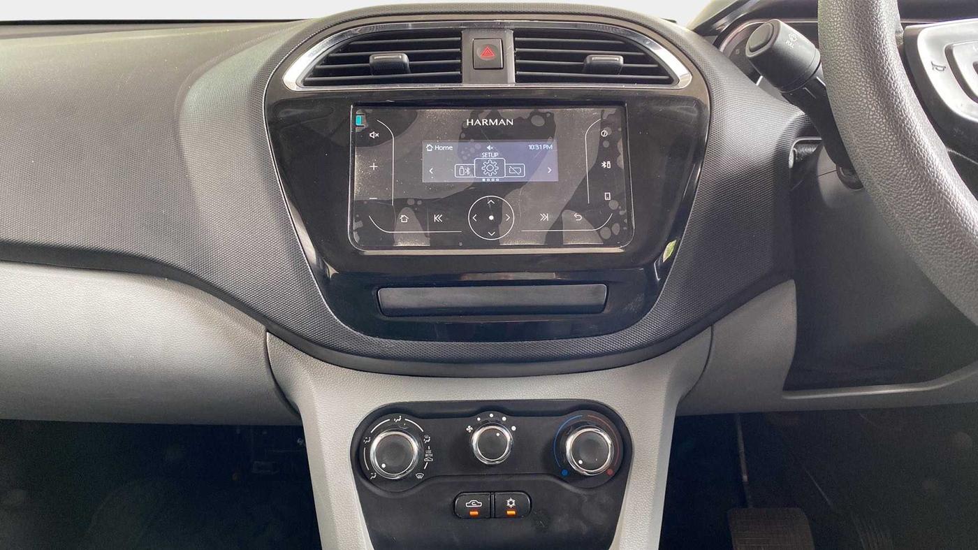 2021 Tata Tiago XTA PETROL, Petrol, Automatic, 16,936 km, Air Conditioner