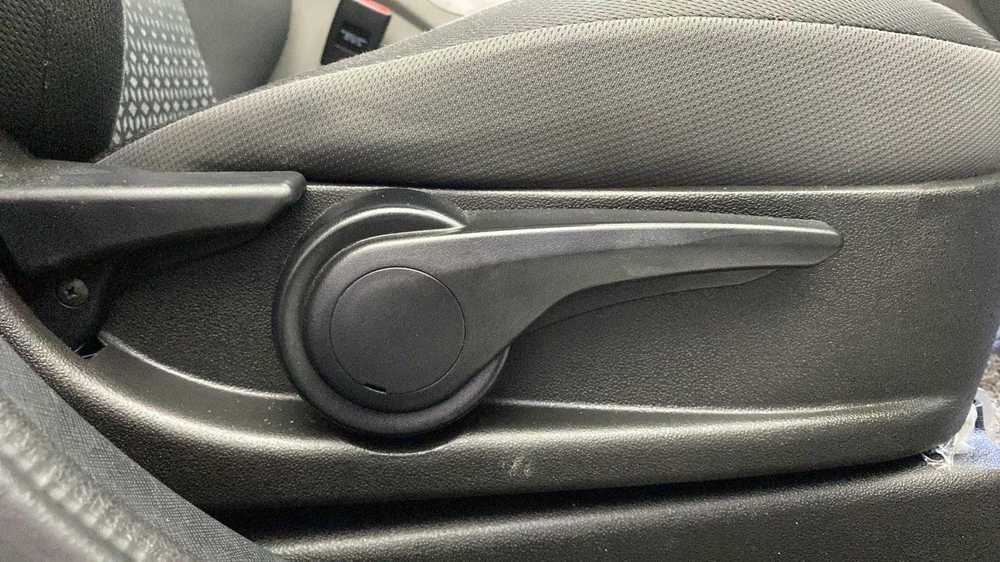 2018 Tata NEXON XZ PLUS PETROL, CNG, Manual, 46,234 km, Driver Side Adjustment Panel