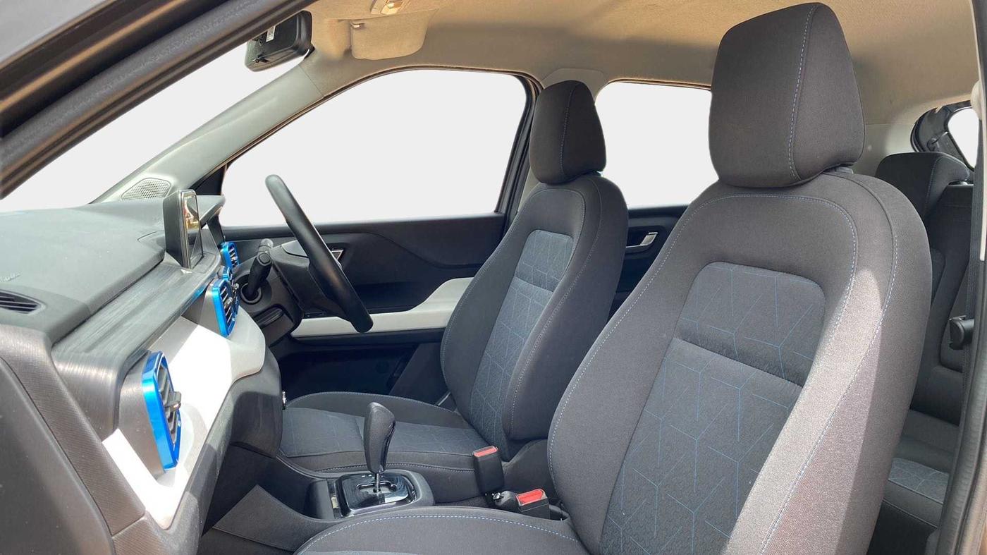 2022 Tata PUNCH CREATIVE  AMT, Petrol, Automatic, 20,150 km, Right Side Front Door Cabin