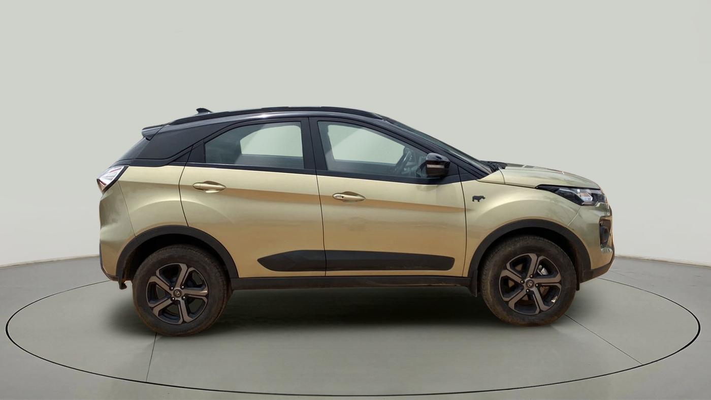2022 Tata NEXON XZA PLUS KAZIRANGA PETROL, Petrol, Automatic, 29,020 km, Right Side View