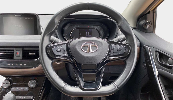 2022 Tata NEXON XZA PLUS KAZIRANGA PETROL, Petrol, Automatic, 29,020 km, Steering Wheel Close Up