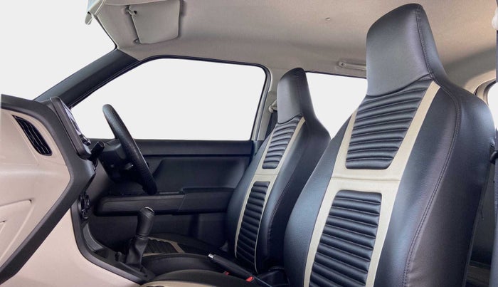 2023 Maruti New Wagon-R ZXI 1.2, Petrol, Manual, 8,531 km, Right Side Front Door Cabin