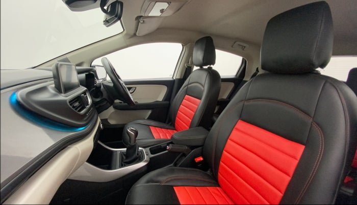 2021 Tata ALTROZ XZ PETROL, Petrol, Manual, 26,041 km, Right Side Front Door Cabin