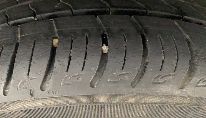 2021 Tata ALTROZ XZ PETROL, Petrol, Manual, 26,041 km, Left Rear Tyre Tread