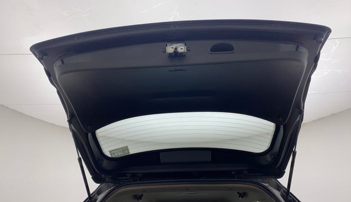 2016 Hyundai Creta SX PLUS AT 1.6 PETROL, Petrol, Automatic, 56,320 km, Boot Door Open