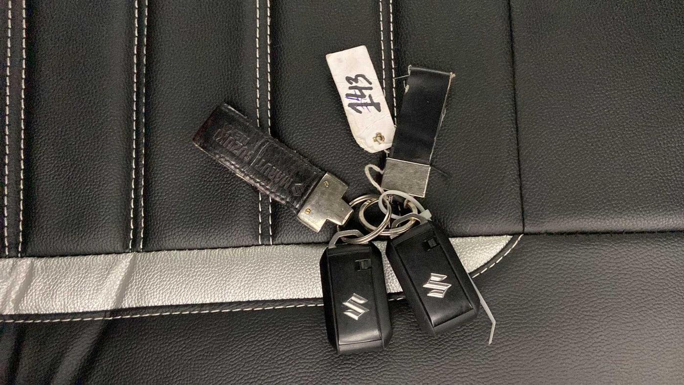 2019 Maruti Baleno ZETA PETROL 1.2, Petrol, Manual, 32,866 km, Key Close Up