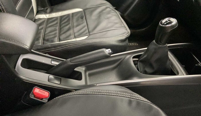 2019 Maruti Baleno ZETA PETROL 1.2, Petrol, Manual, 32,866 km, Gear Lever