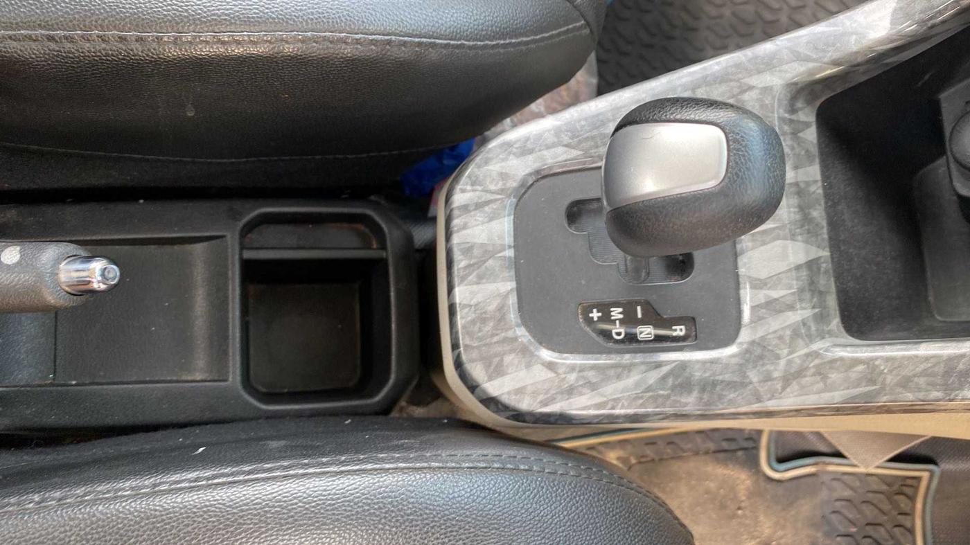 2021 Maruti New Wagon-R VXI (O) 1.2 AMT, CNG, Automatic, 37,589 km, Gear Lever