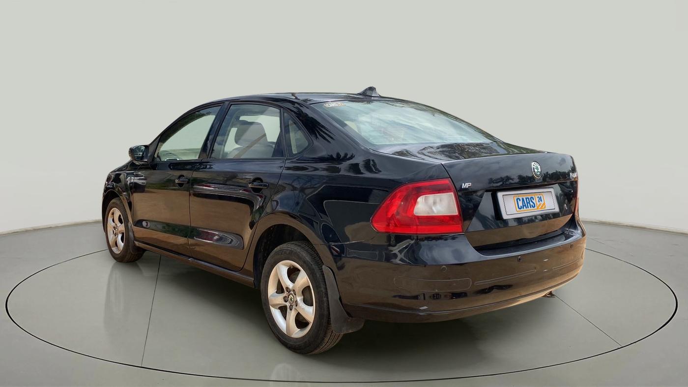 2013 Skoda Rapid ELEGANCE 1.6 MPI MT, Petrol, Manual, 59,691 km, Left Back Diagonal