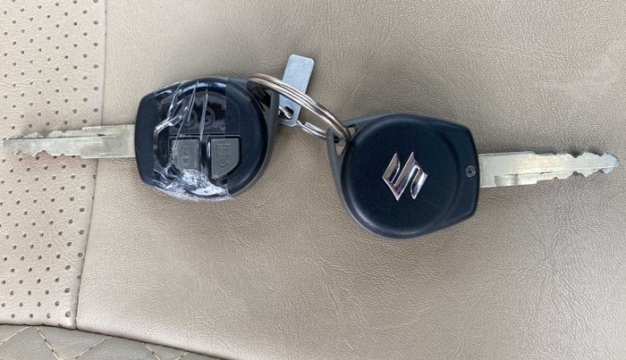 2020 Maruti Ertiga VXI AT SHVS, Petrol, Automatic, 34,569 km, Key Close Up