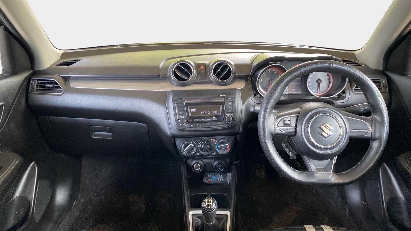 2020 Maruti Swift VXI, Petrol, Manual, 14,957 km, Dashboard