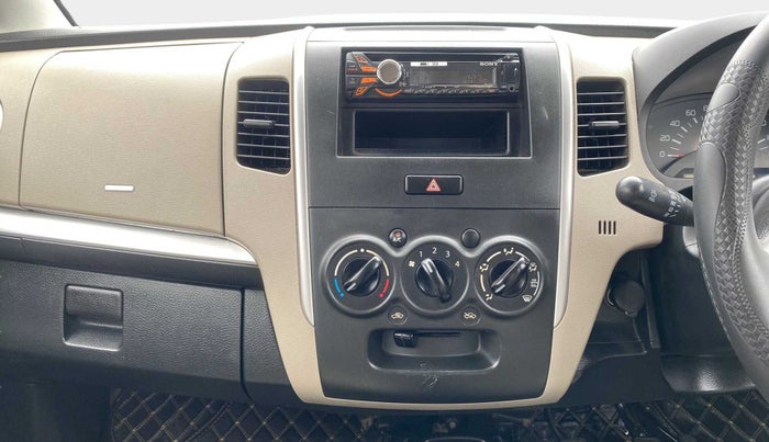 2013 Maruti Wagon R 1.0 LXI, Petrol, Manual, 44,985 km, Air Conditioner