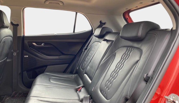 2021 Hyundai Creta SX (O) 1.4 TURBO DCT DUAL TONE, Petrol, Automatic, 21,027 km, Right Side Rear Door Cabin