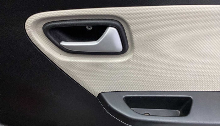 2022 Maruti Alto LXI O, Petrol, Manual, 12,160 km, Driver Side Door Panels Control