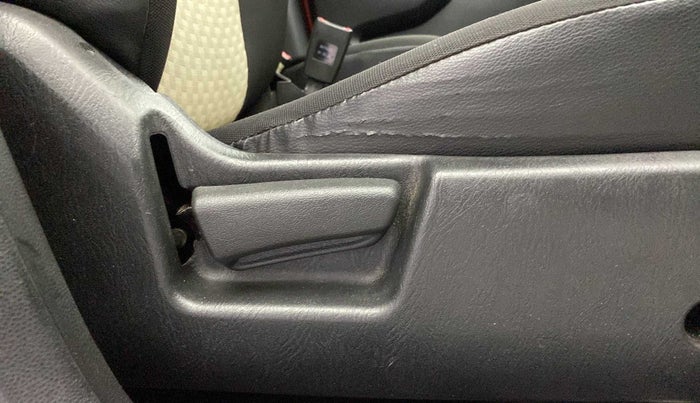 2022 Maruti Alto LXI O, Petrol, Manual, 12,160 km, Driver Side Adjustment Panel