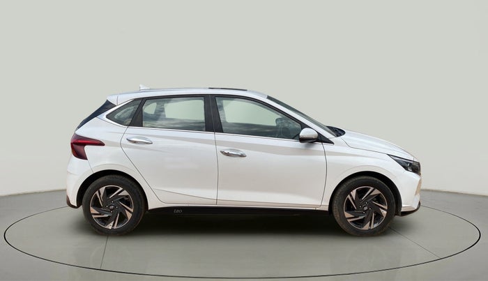 2021 Hyundai NEW I20 ASTA (O) 1.2 MT, Petrol, Manual, 30,376 km, Right Side View