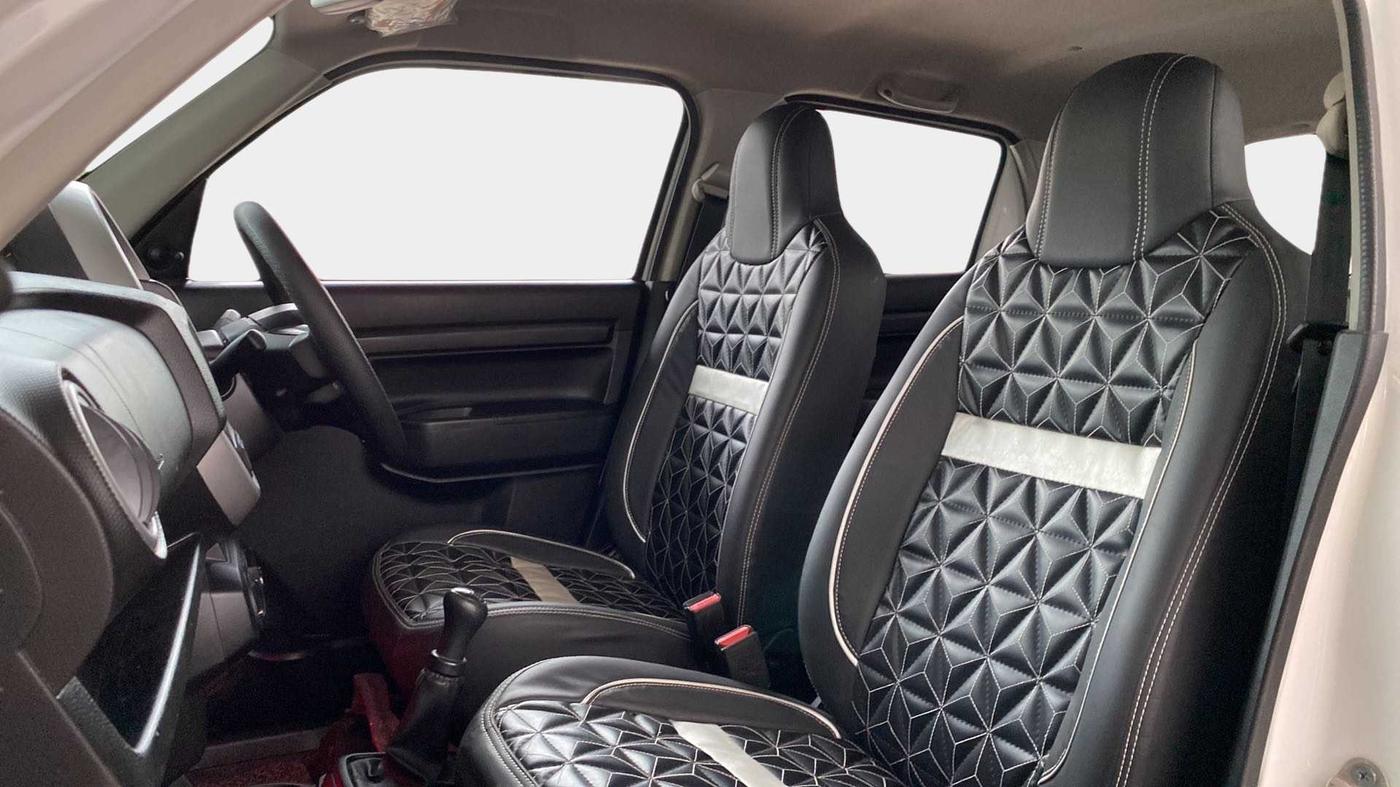 2022 Maruti S PRESSO VXI+, Petrol, Manual, 15,863 km, Right Side Front Door Cabin