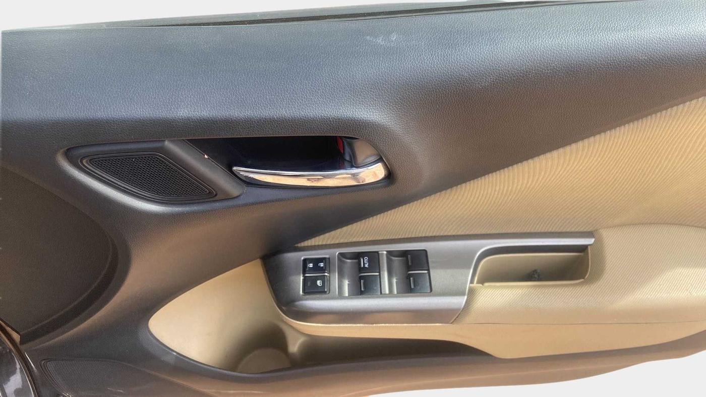 2016 Honda City 1.5L I-VTEC V MT, Petrol, Manual, 58,750 km, Driver Side Door Panels Control