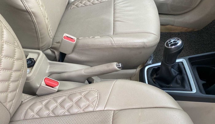 2023 Maruti Dzire VXI, Petrol, Manual, 19,183 km, Gear Lever