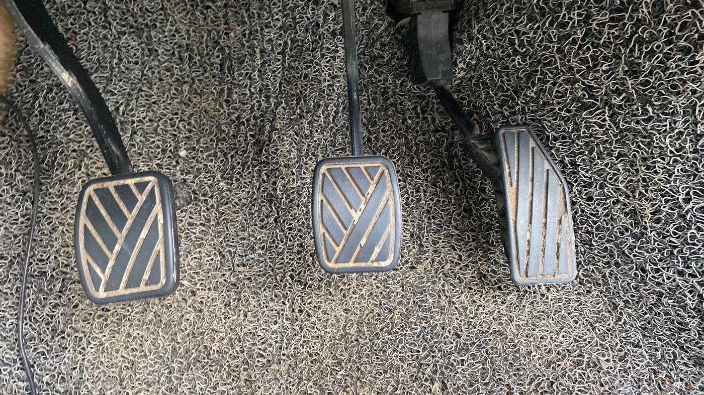 2023 Maruti Dzire VXI, Petrol, Manual, 19,183 km, Pedals