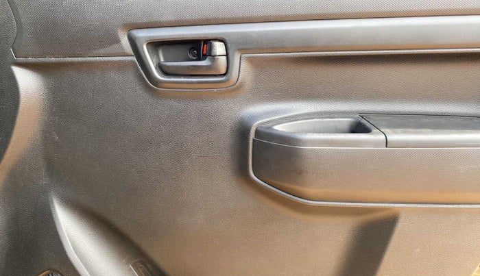 2019 Maruti S PRESSO VXI (O), Petrol, Manual, 44,848 km, Driver Side Door Panels Control