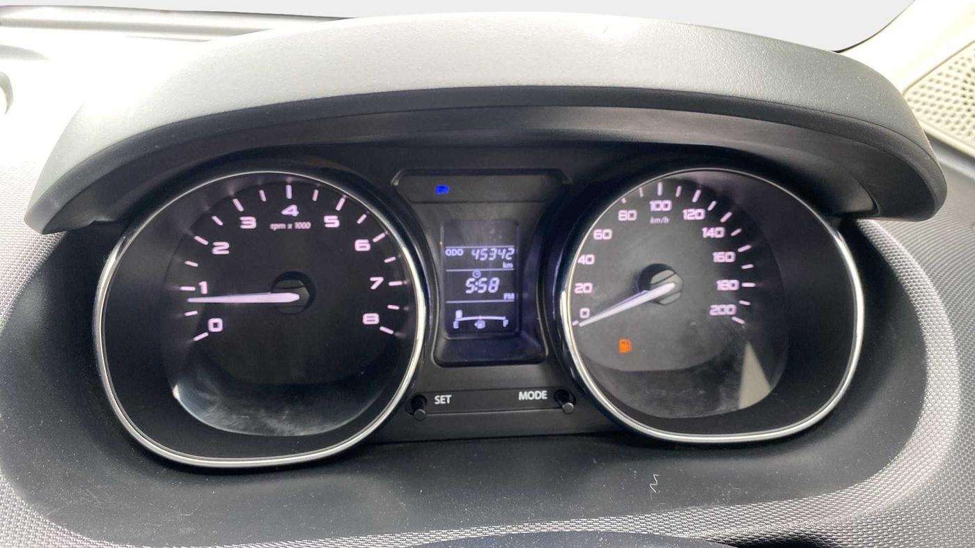 2016 Tata Tiago XT PETROL, Petrol, Manual, 100 km, Odometer Image