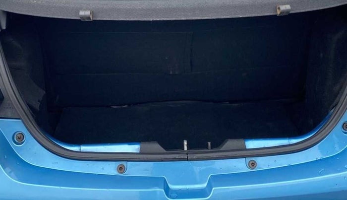 2016 Tata Tiago XT PETROL, Petrol, Manual, 100 km, Boot Inside
