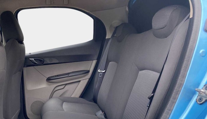 2016 Tata Tiago XT PETROL, Petrol, Manual, 100 km, Right Side Rear Door Cabin