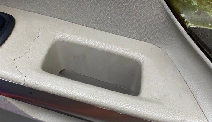 2016 Ford Ecosport TREND 1.5L DIESEL, Diesel, Manual, 72,088 km, Driver-side door - Trim has minor damage