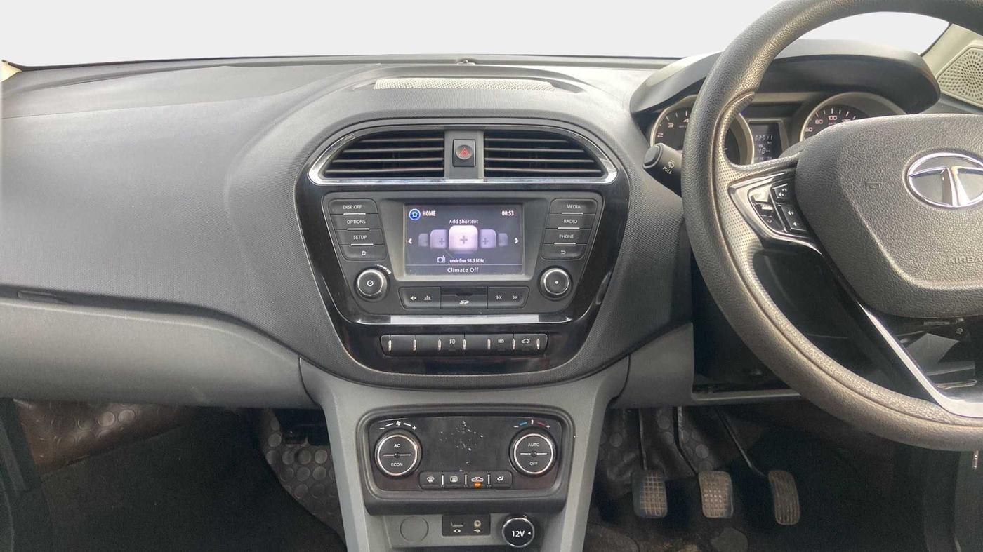 2017 Tata TIGOR XZ PETROL, Petrol, Manual, 62,504 km, Air Conditioner