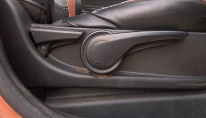 2017 Tata TIGOR XZ PETROL, Petrol, Manual, 62,504 km, Driver Side Adjustment Panel