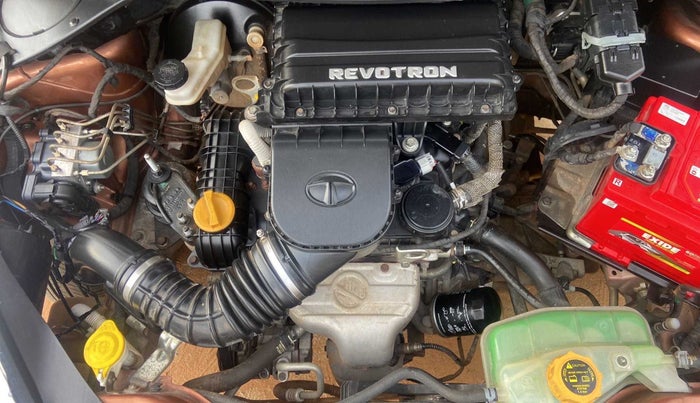 2017 Tata TIGOR XZ PETROL, Petrol, Manual, 62,504 km, Open Bonet