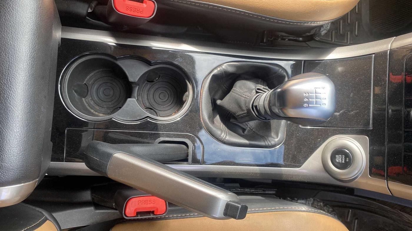 2020 Mahindra XUV500 W7, Diesel, Manual, 18,556 km, Gear Lever