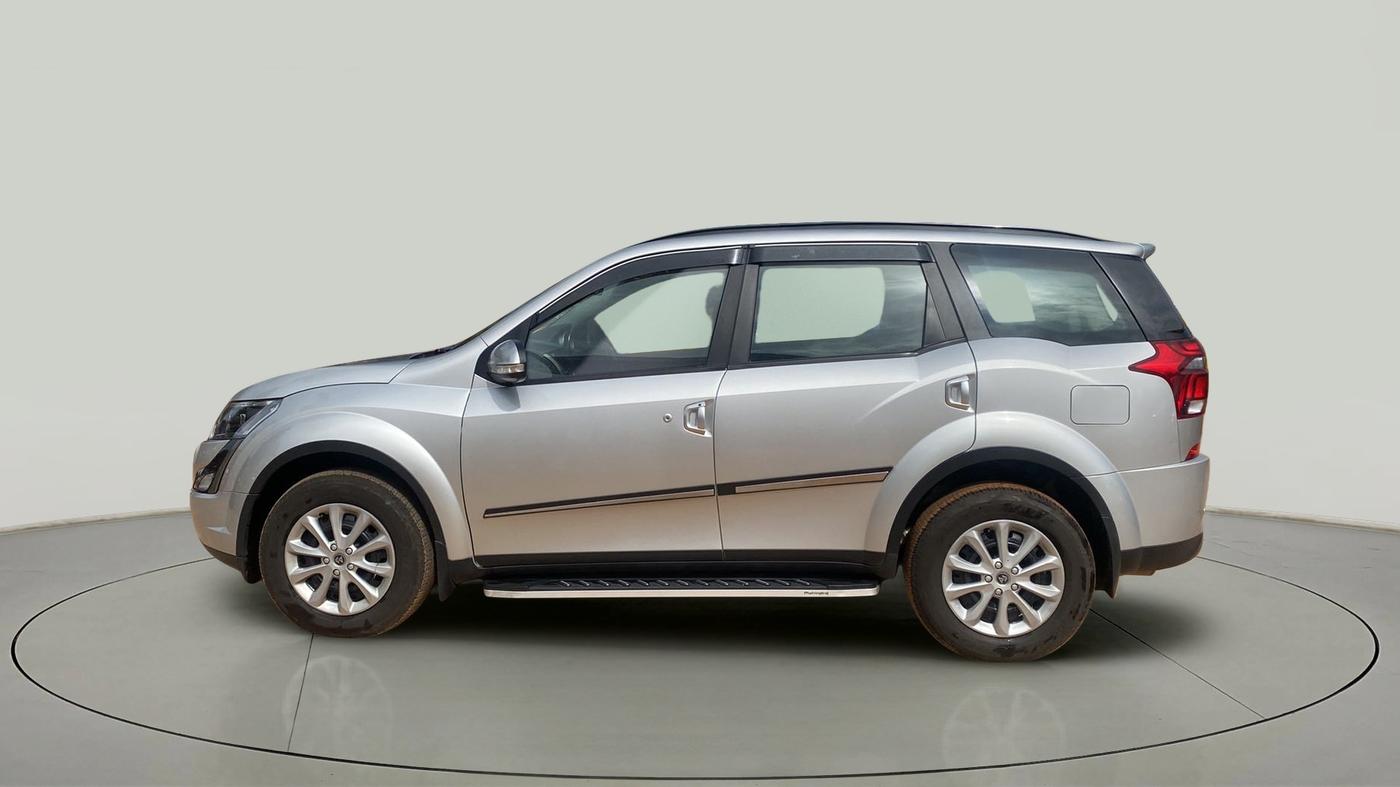 2020 Mahindra XUV500 W7, Diesel, Manual, 18,556 km, Left Side