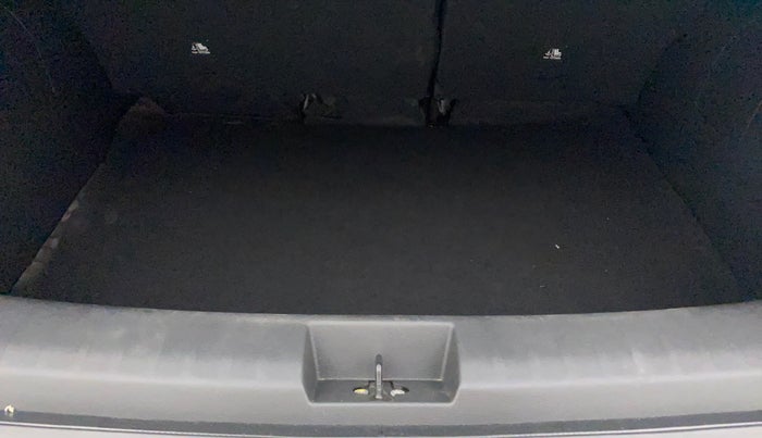 2023 Nissan MAGNITE XV PREMIUM, Petrol, Manual, 9,986 km, Boot Inside