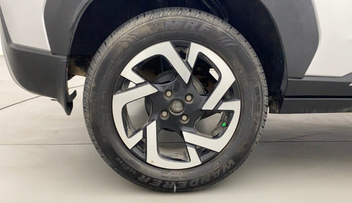 2023 Nissan MAGNITE XV PREMIUM, Petrol, Manual, 9,986 km, Right Rear Wheel
