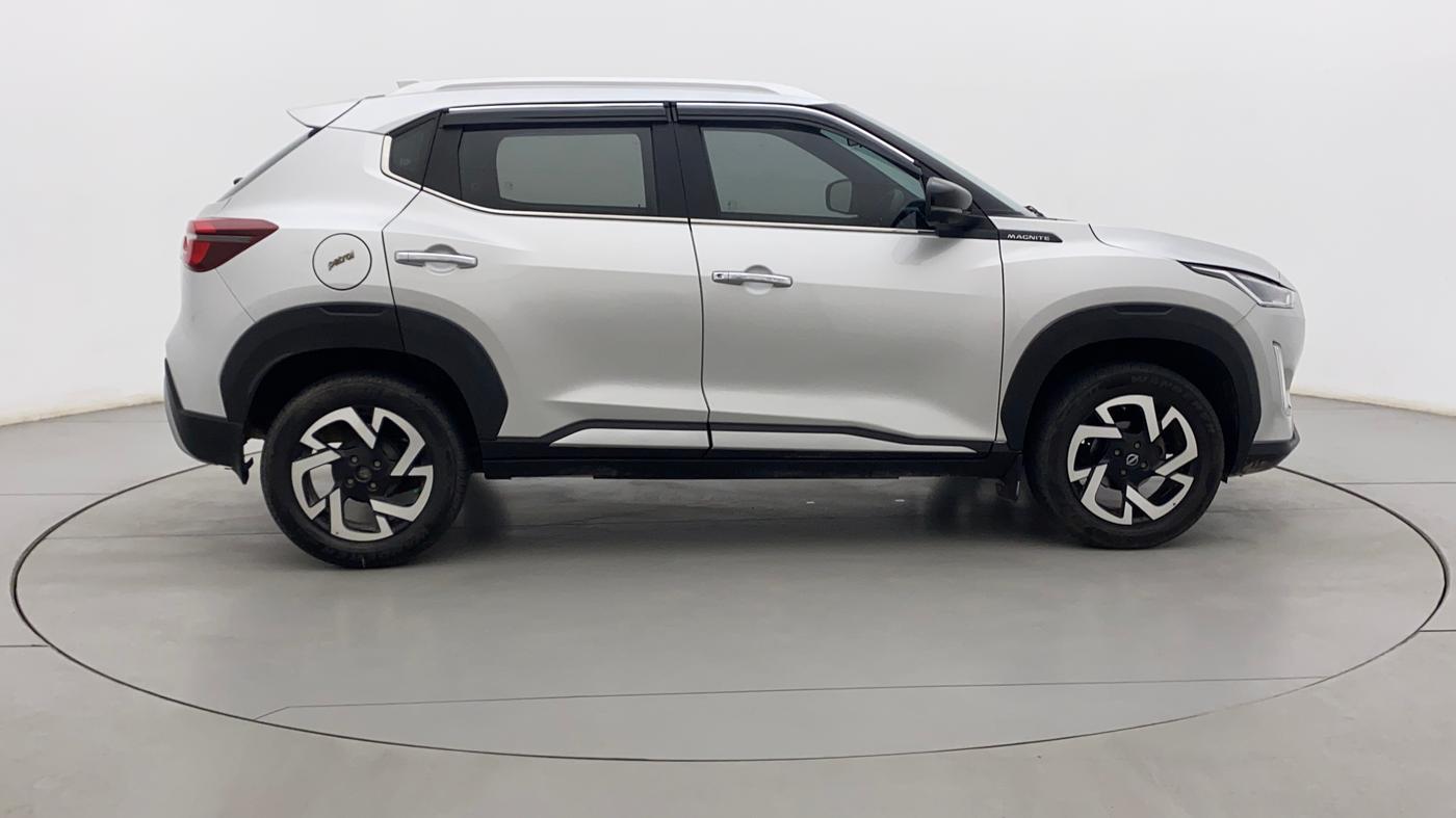 2023 Nissan MAGNITE XV PREMIUM, Petrol, Manual, 9,986 km, Right Side View