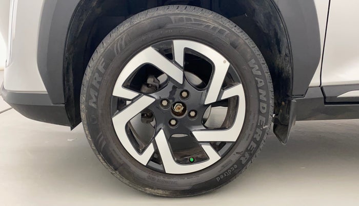 2023 Nissan MAGNITE XV PREMIUM, Petrol, Manual, 9,986 km, Left Front Wheel