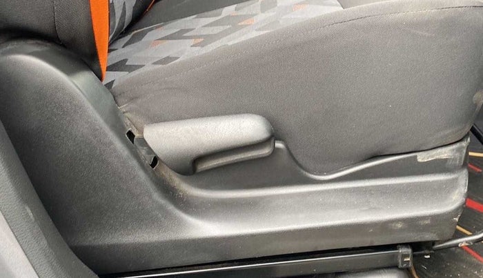2019 Maruti Celerio X ZXI, Petrol, Manual, 60,492 km, Driver Side Adjustment Panel
