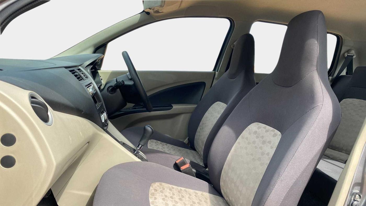 2015 Maruti Celerio VXI AMT, Petrol, Automatic, 52,777 km, Right Side Front Door Cabin